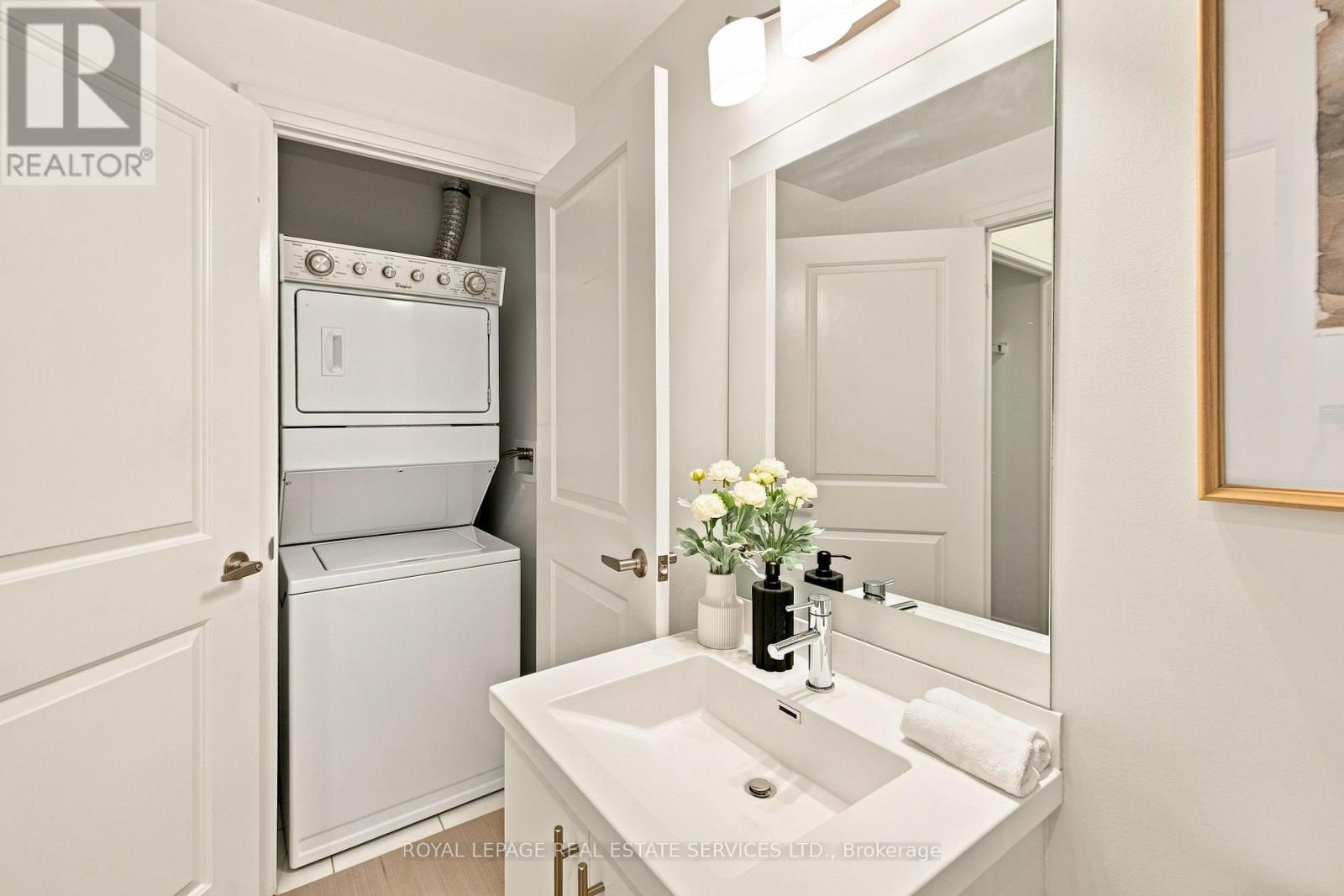 1310 - 55 Speers Road, Oakville, Ontario  L5K 3R6 - Photo 18 - W13665420