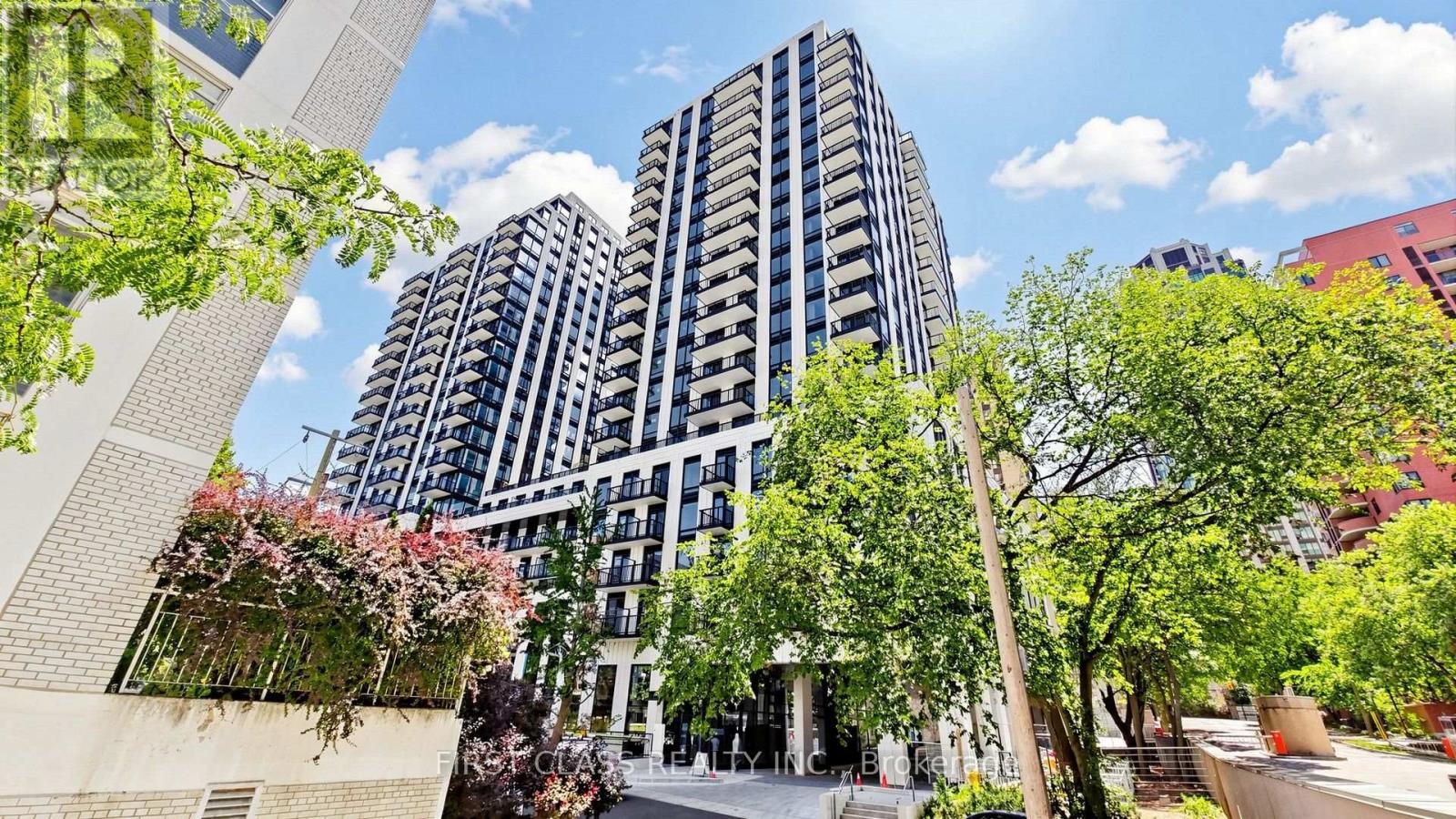 822 - 91 MONTCLAIR AVENUE, Toronto, Ontario