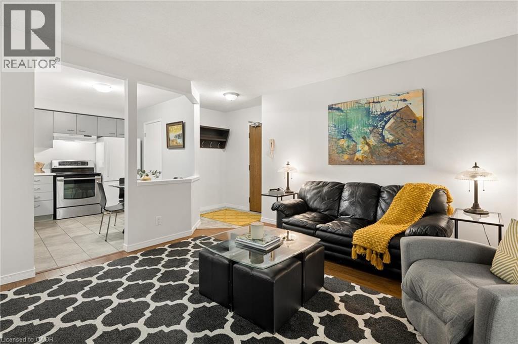 565 Greenfield Avenue Unit# 912, Kitchener, Ontario  N2C 2P5 - Photo 4 - 40851532