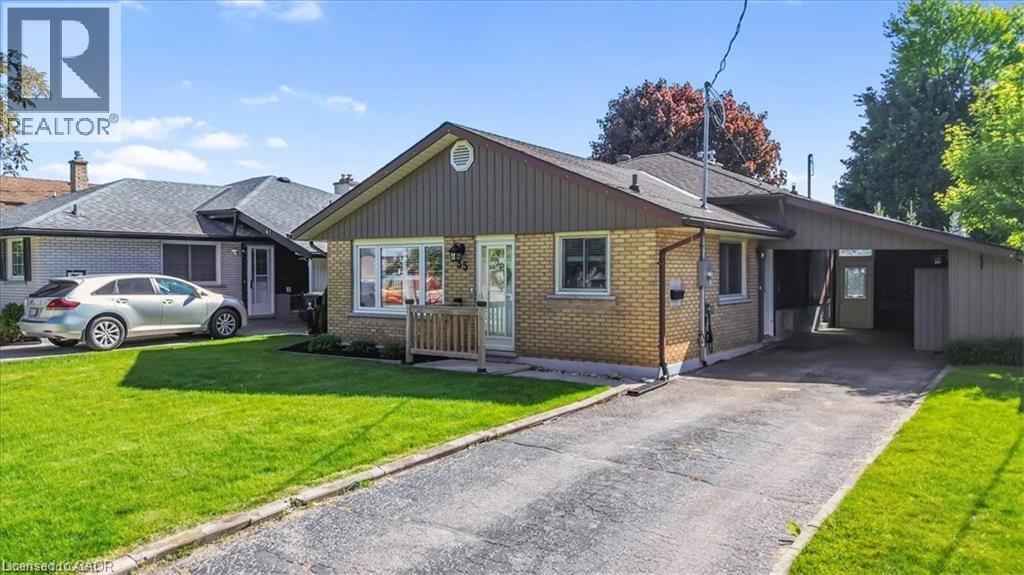 35 WEICHEL Street, Kitchener, Ontario