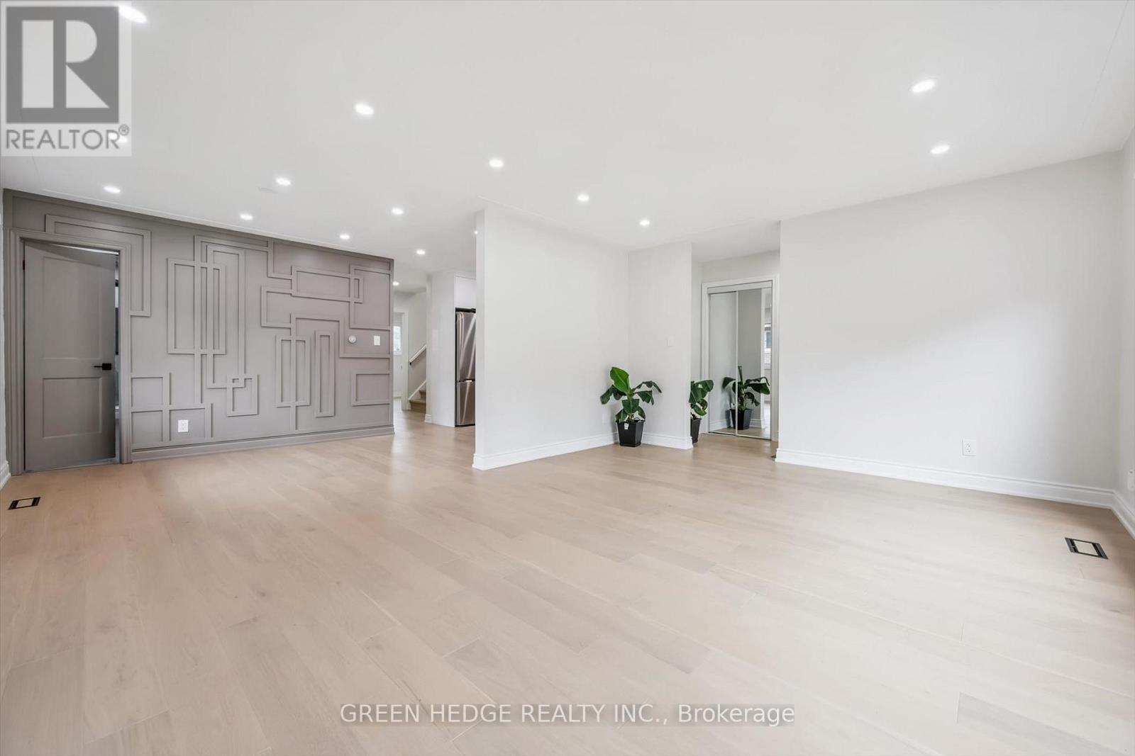 385 Village Crescent, Kitchener, Ontario  N2M 4V2 - Photo 10 - X13665394