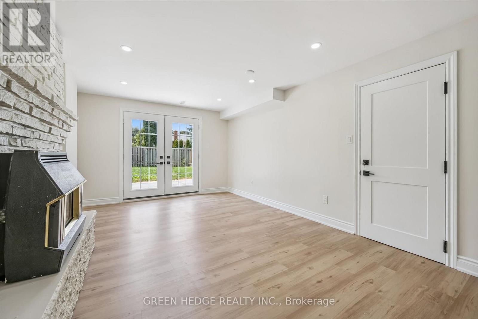 385 Village Crescent, Kitchener, Ontario  N2M 4V2 - Photo 33 - X13665394