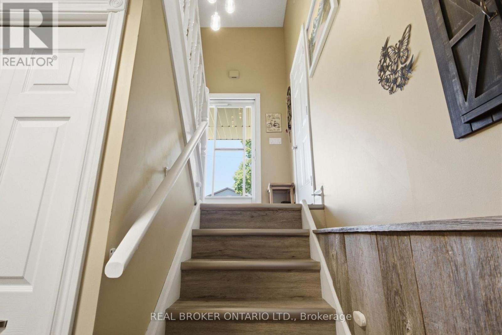 460 Wellington Avenue S, North Perth, Ontario  N4W 2J4 - Photo 26 - X13665430