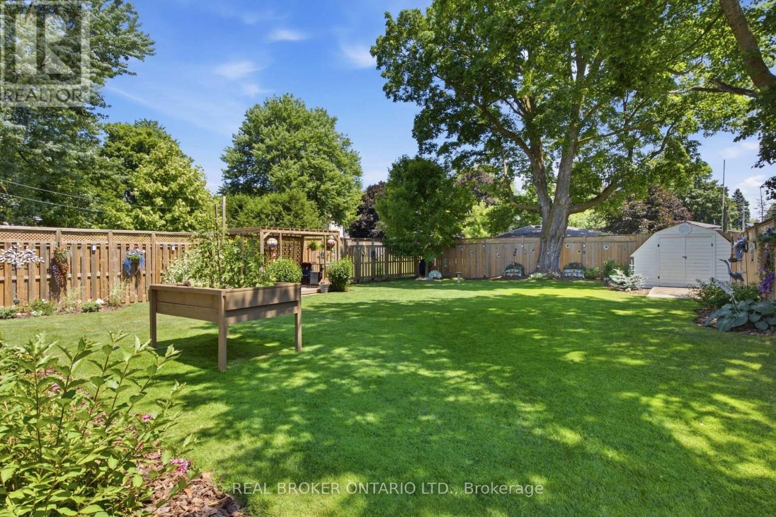 460 Wellington Avenue S, North Perth, Ontario  N4W 2J4 - Photo 43 - X13665430