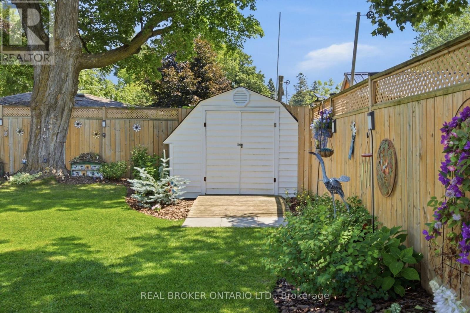 460 Wellington Avenue S, North Perth, Ontario  N4W 2J4 - Photo 44 - X13665430