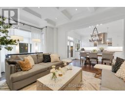 10 KING BOULEVARD, King, Ontario