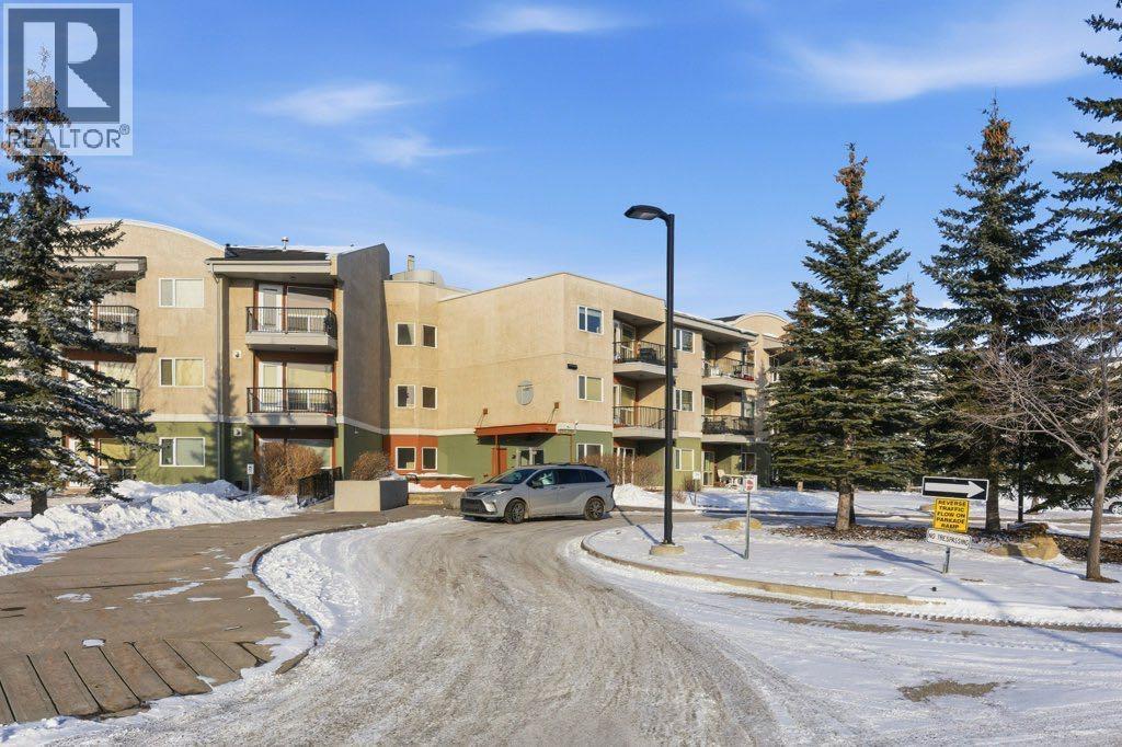 210, 69 Springborough Court SW, Calgary, Alberta  T3H 5V5 - Photo 3 - A2314275