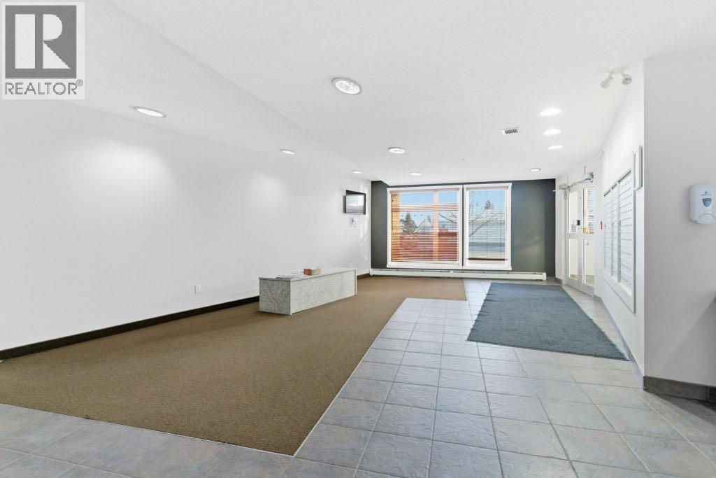 210, 69 Springborough Court SW, Calgary, Alberta  T3H 5V5 - Photo 25 - A2314275