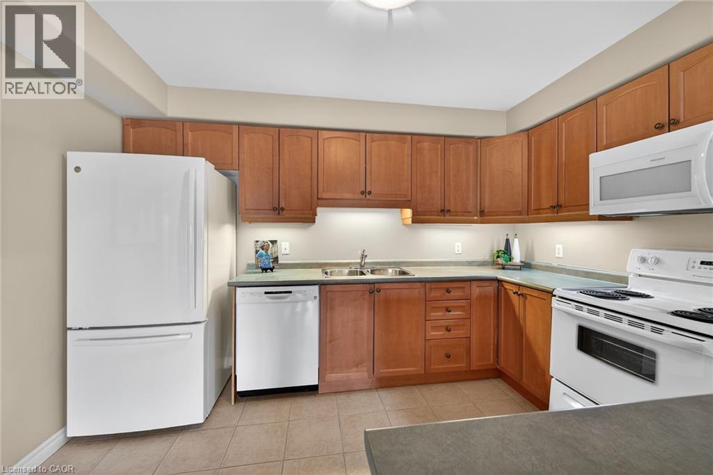 908 Mohawk Road E Unit# 308, Hamilton, Ontario  L8T 2R8 - Photo 13 - 40833173