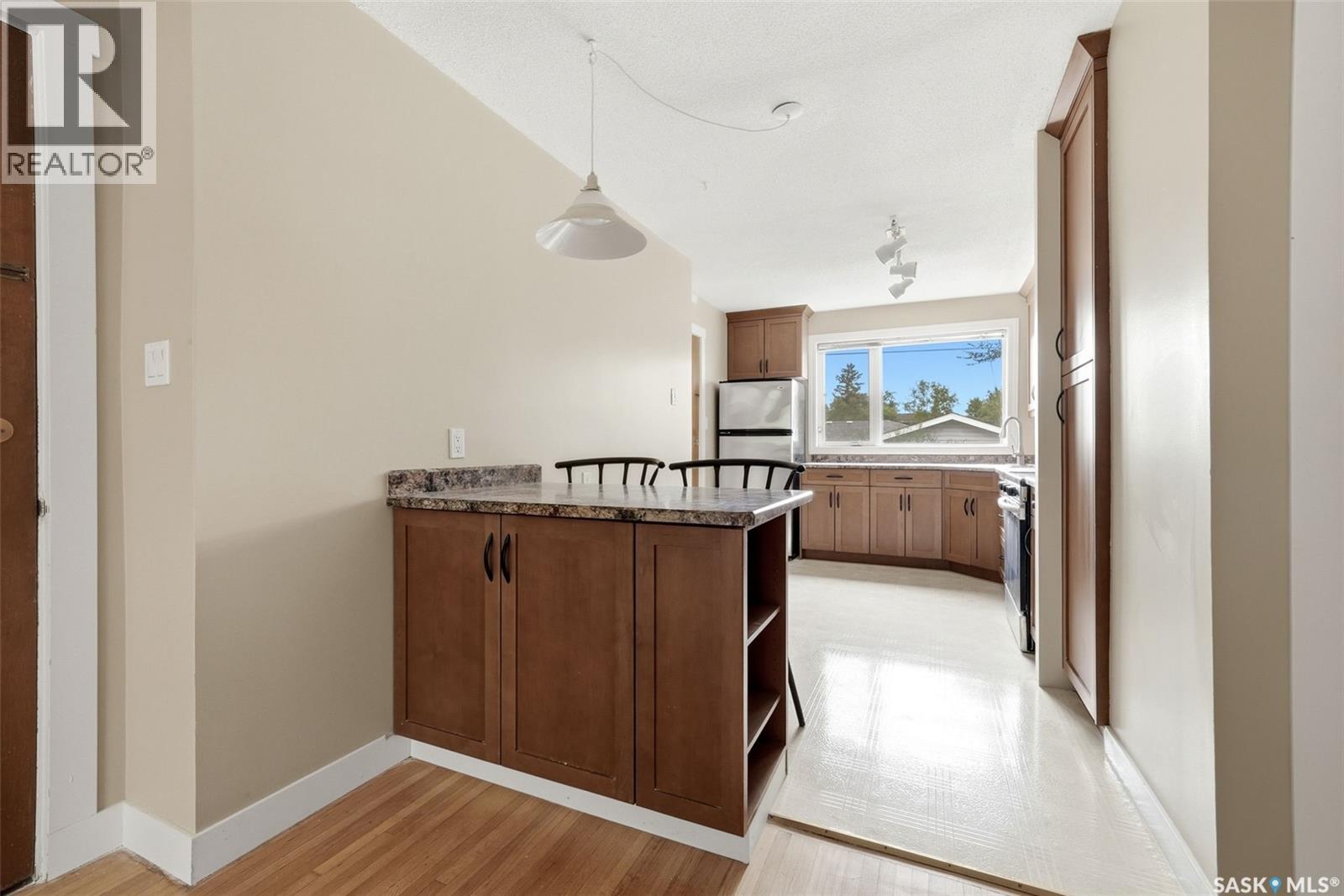 4 6 Neill Place, Regina, Saskatchewan  S4N 2V4 - Photo 5 - SK045266