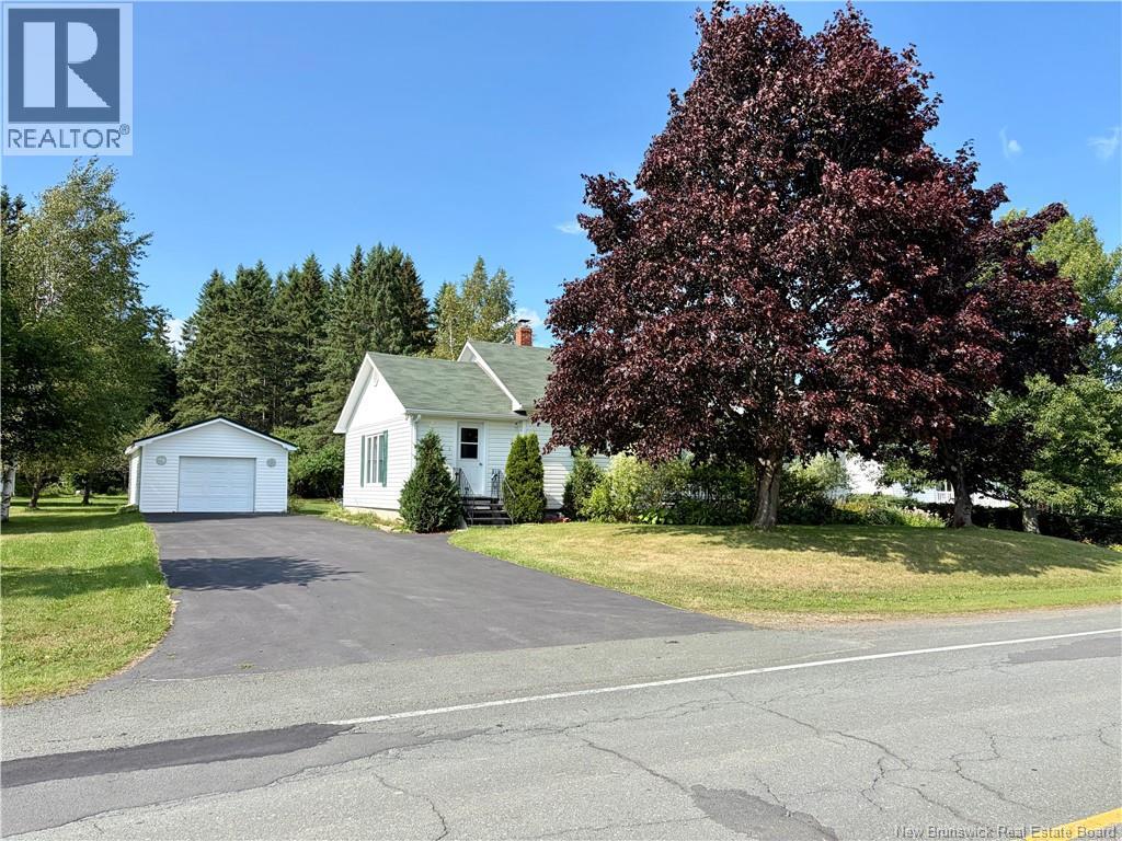 235 Ave Des Pionniers, Balmoral, New Brunswick  E8E 1B1 - Photo 4 - NB145684