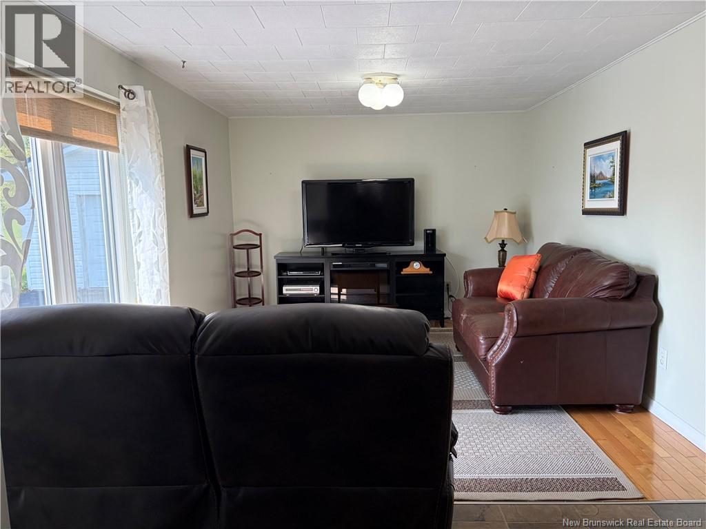 235 Ave Des Pionniers, Balmoral, New Brunswick  E8E 1B1 - Photo 5 - NB145684