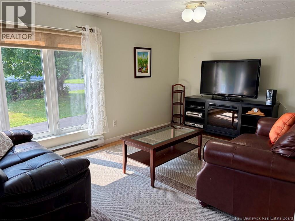 235 Ave Des Pionniers, Balmoral, New Brunswick  E8E 1B1 - Photo 6 - NB145684