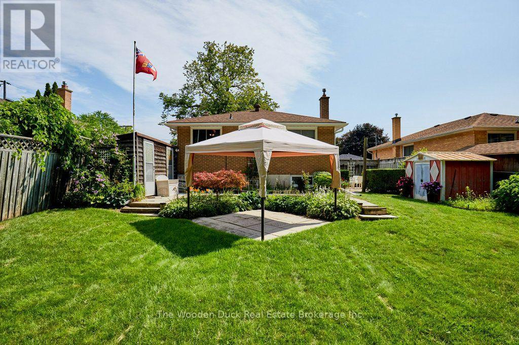 926 Walton Boulevard, Whitby, Ontario  L1N 3G5 - Photo 11 - E13665458