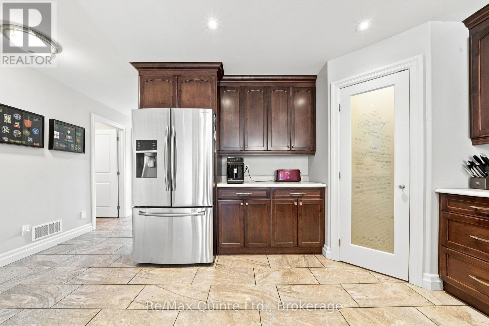 53 Aspen Drive, Quinte West, Ontario  K8V 0E2 - Photo 12 - X13665444