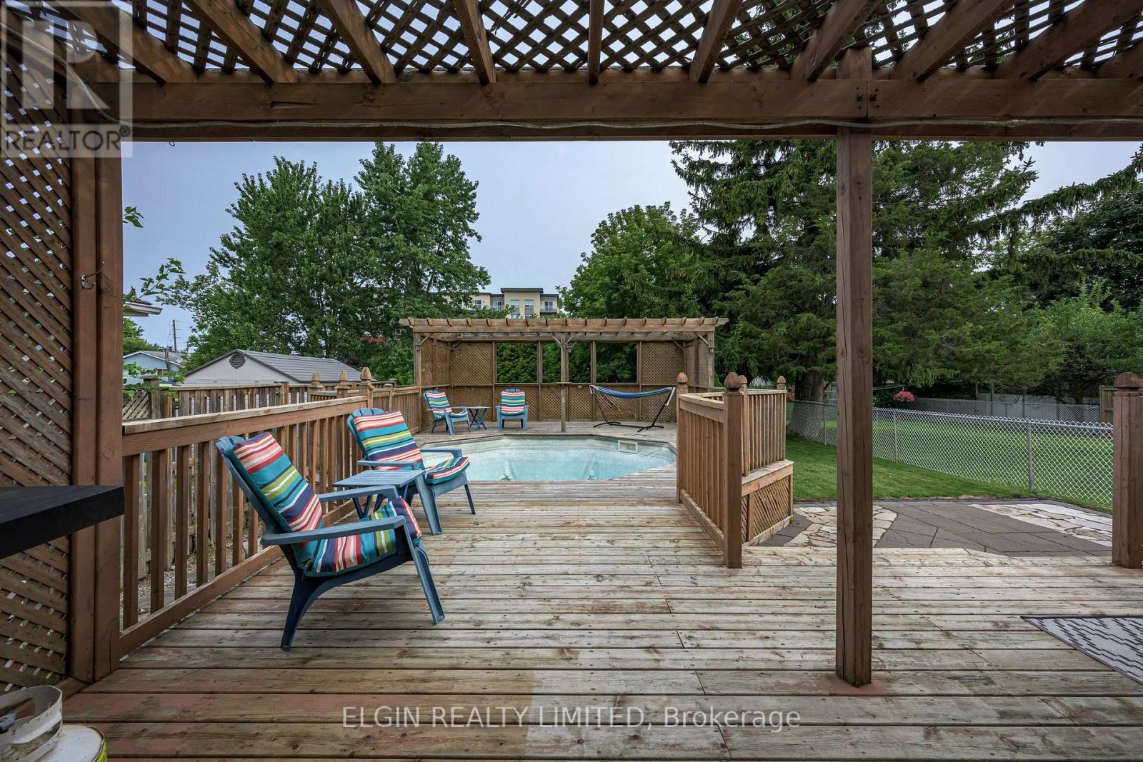 176 Forest Avenue, St. Thomas, Ontario  N5R 2K2 - Photo 10 - X13665486