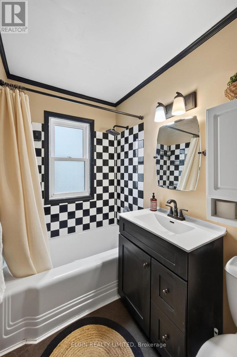 176 Forest Avenue, St. Thomas, Ontario  N5R 2K2 - Photo 30 - X13665486