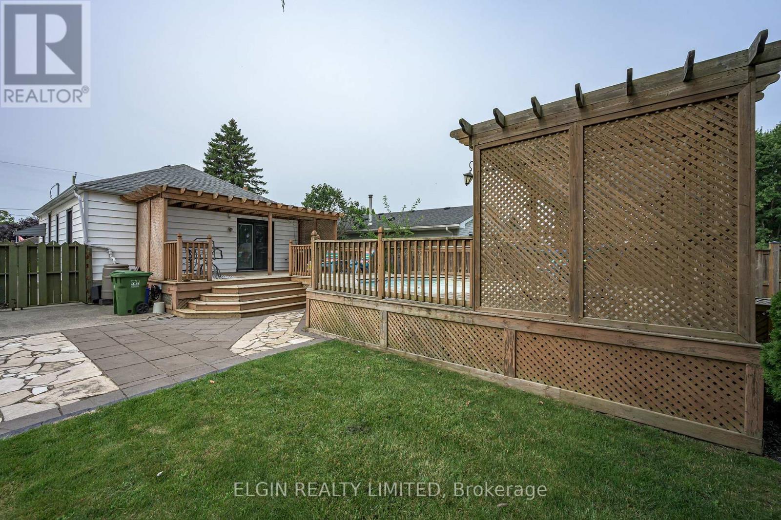 176 Forest Avenue, St. Thomas, Ontario  N5R 2K2 - Photo 8 - X13665486