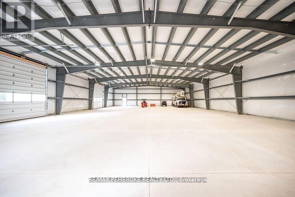99 Industrial Avenue, Petawawa, Ontario  K8H 2W8 - Photo 18 - X13665482