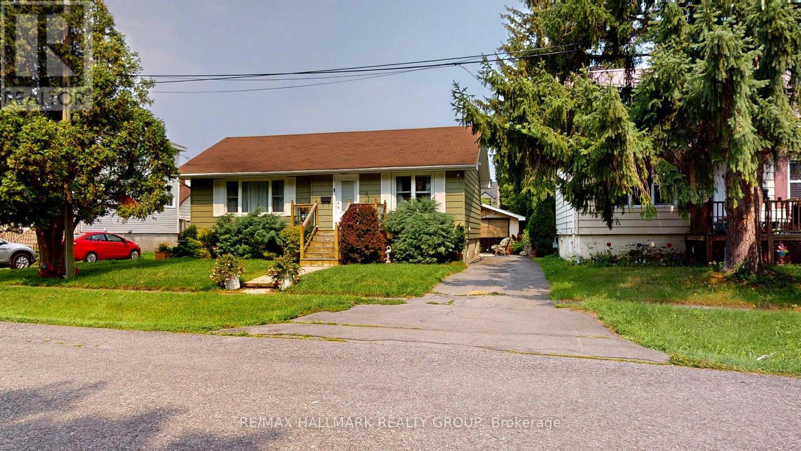 4 King Street, Cornwall, Ontario K6J 1J8 - Photo 2 - X13665514