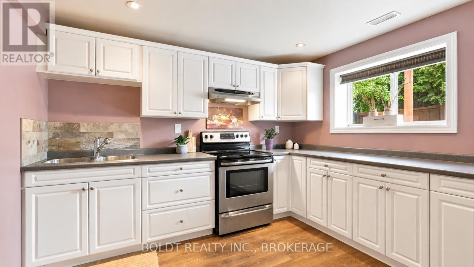 4 Mason Drive, Pelham, Ontario  L0S 1E4 - Photo 27 - X13665476