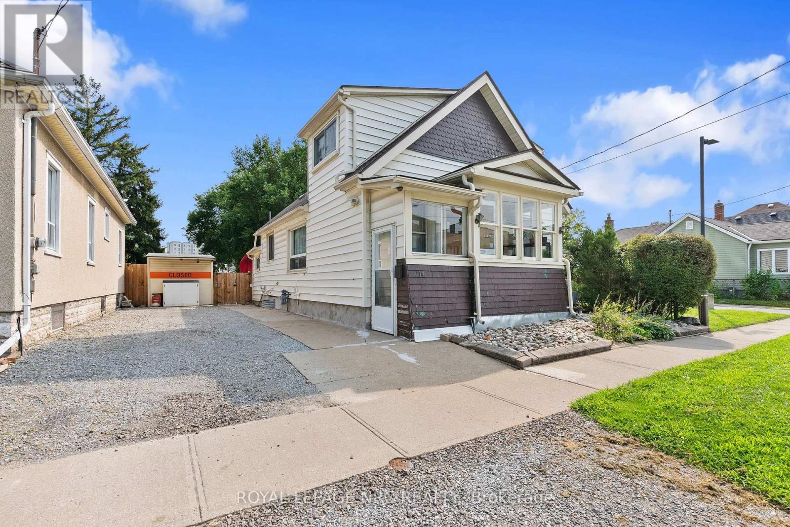 14 Heatherington Street, St. Catharines, Ontario  L2R 2G5 - Photo 2 - X13665530