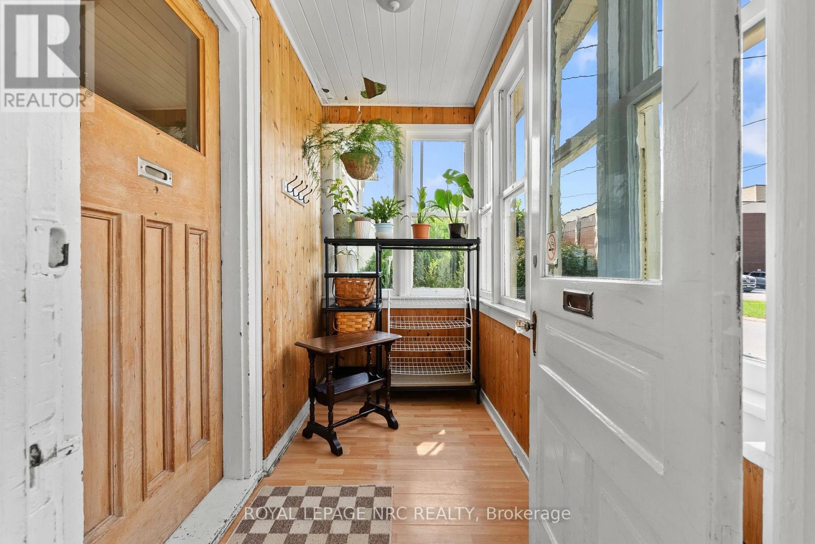 14 Heatherington Street, St. Catharines, Ontario  L2R 2G5 - Photo 6 - X13665530