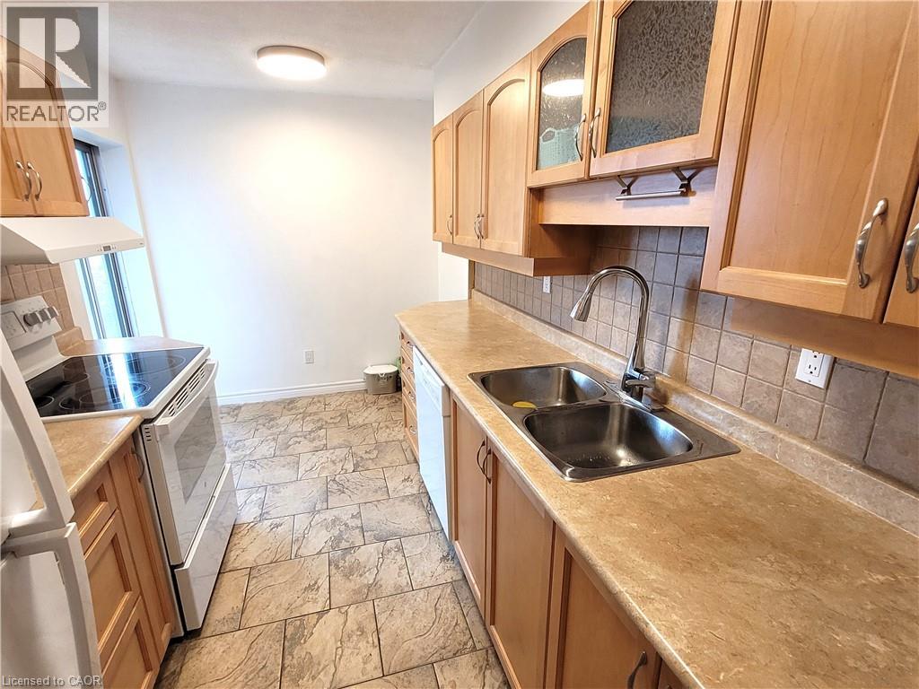 1415 Ghent Avenue Unit# 905, Burlington, Ontario  L7S 1X4 - Photo 7 - 40855167