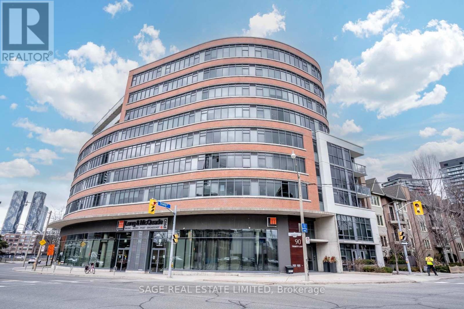 305 - 90 TRINITY STREET, Toronto, Ontario