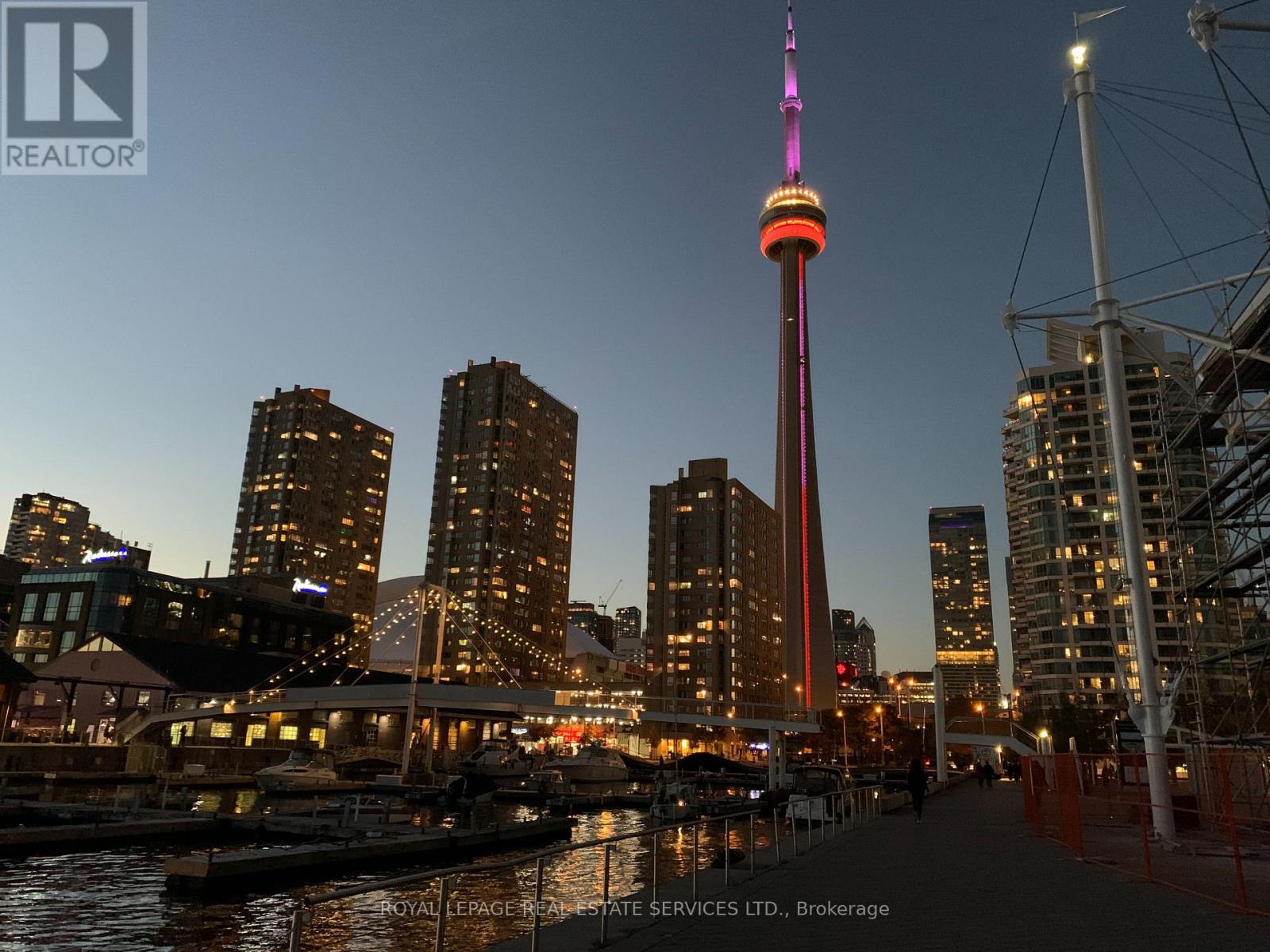 1104 - 250 QUEENS QUAY, Toronto, Ontario
