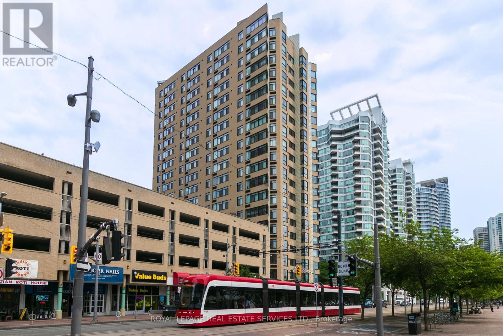 1104 - 250 Queens Quay, Toronto, Ontario  M5J 2N2 - Photo 2 - C13665552