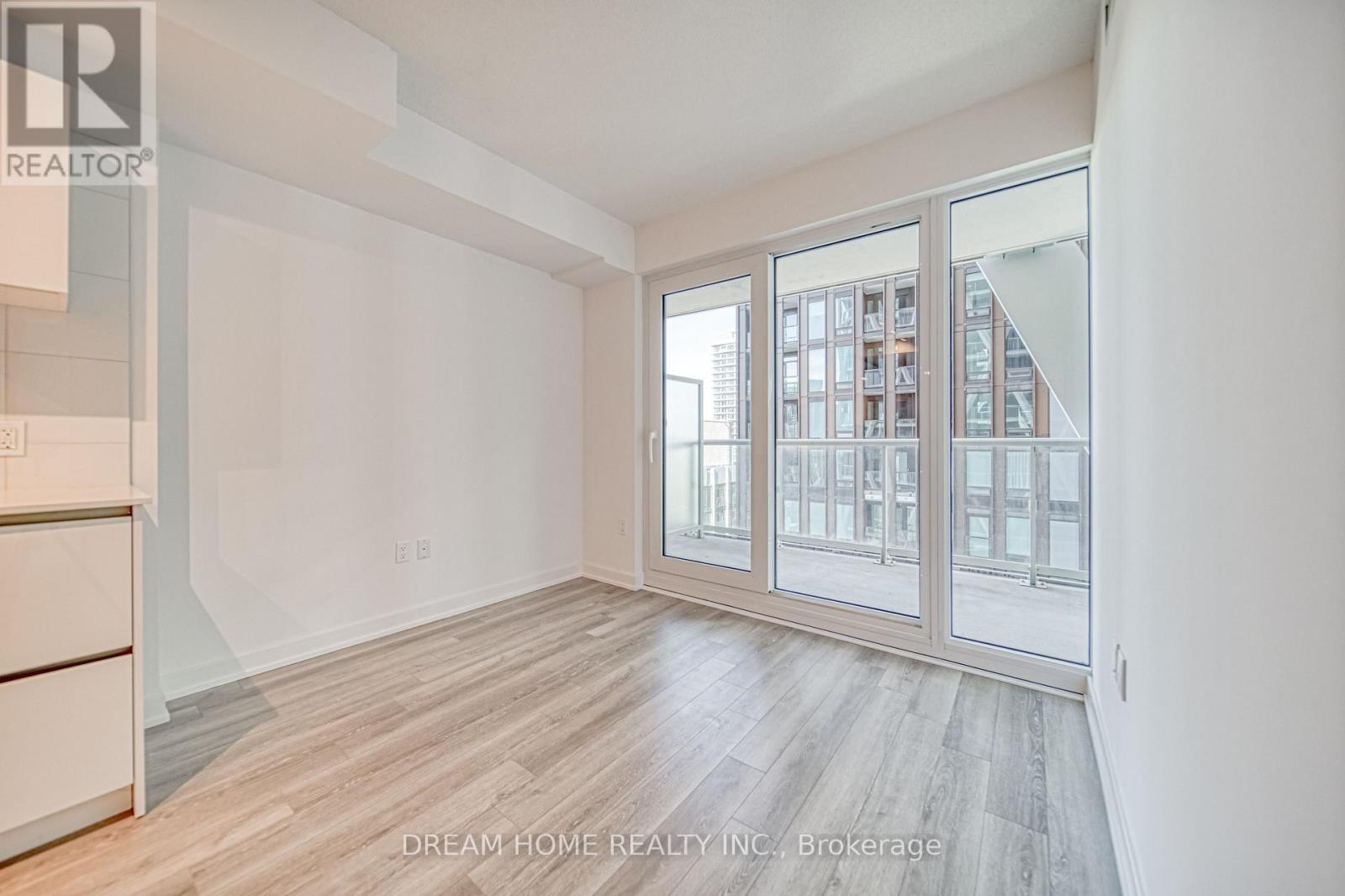 1921 - 230 Simcoe Street, Toronto, Ontario M5T 0G7 - Photo 13 - C13665556