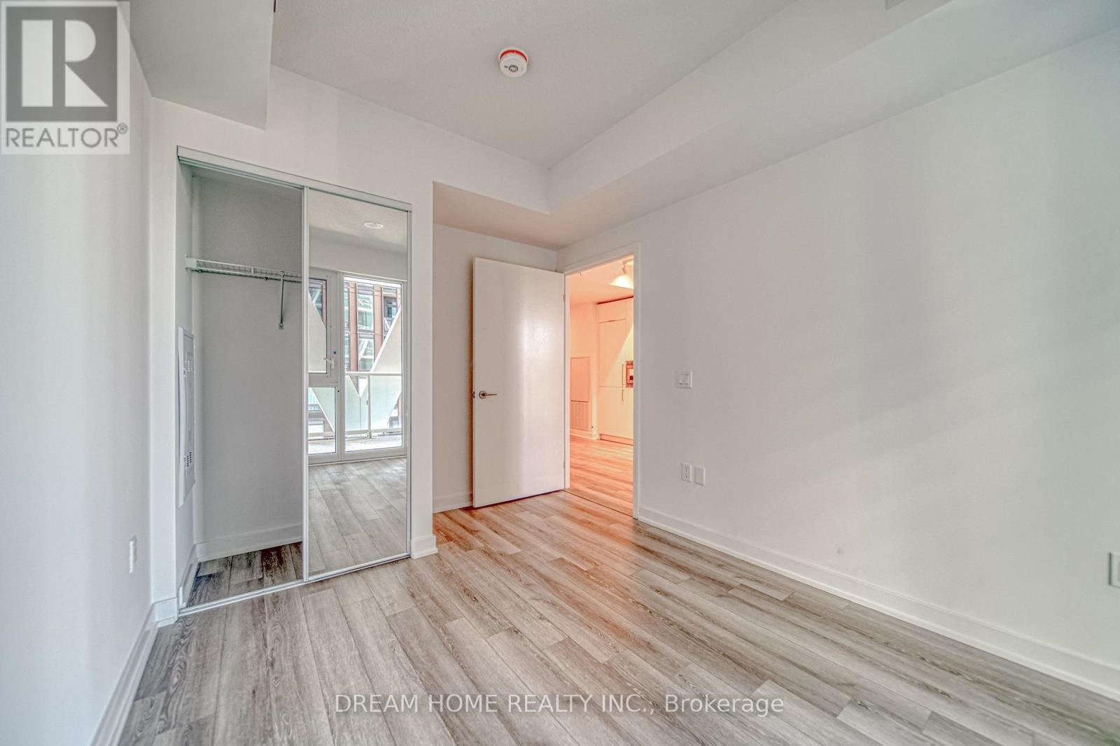 1921 - 230 Simcoe Street, Toronto, Ontario M5T 0G7 - Photo 17 - C13665556