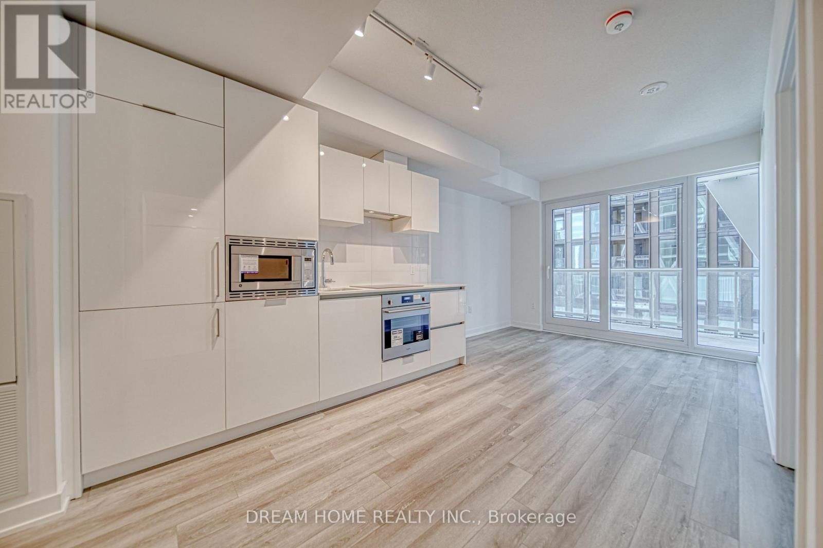 1921 - 230 Simcoe Street, Toronto, Ontario M5T 0G7 - Photo 5 - C13665556