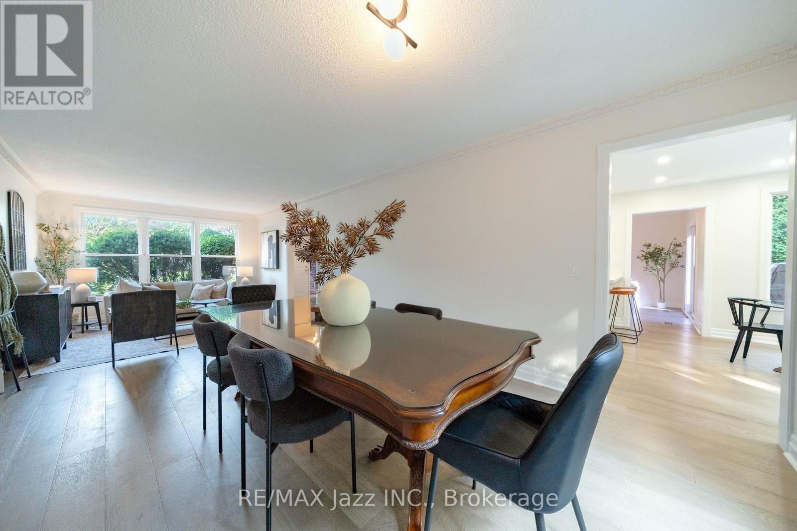 262 Athabasca Street, Oshawa, Ontario  L1H 8E4 - Photo 11 - E13665536