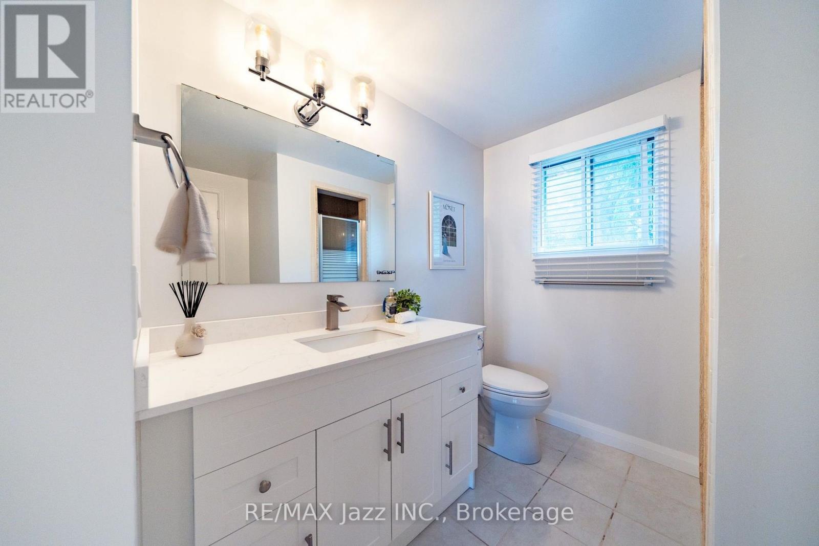 262 Athabasca Street, Oshawa, Ontario  L1H 8E4 - Photo 36 - E13665536