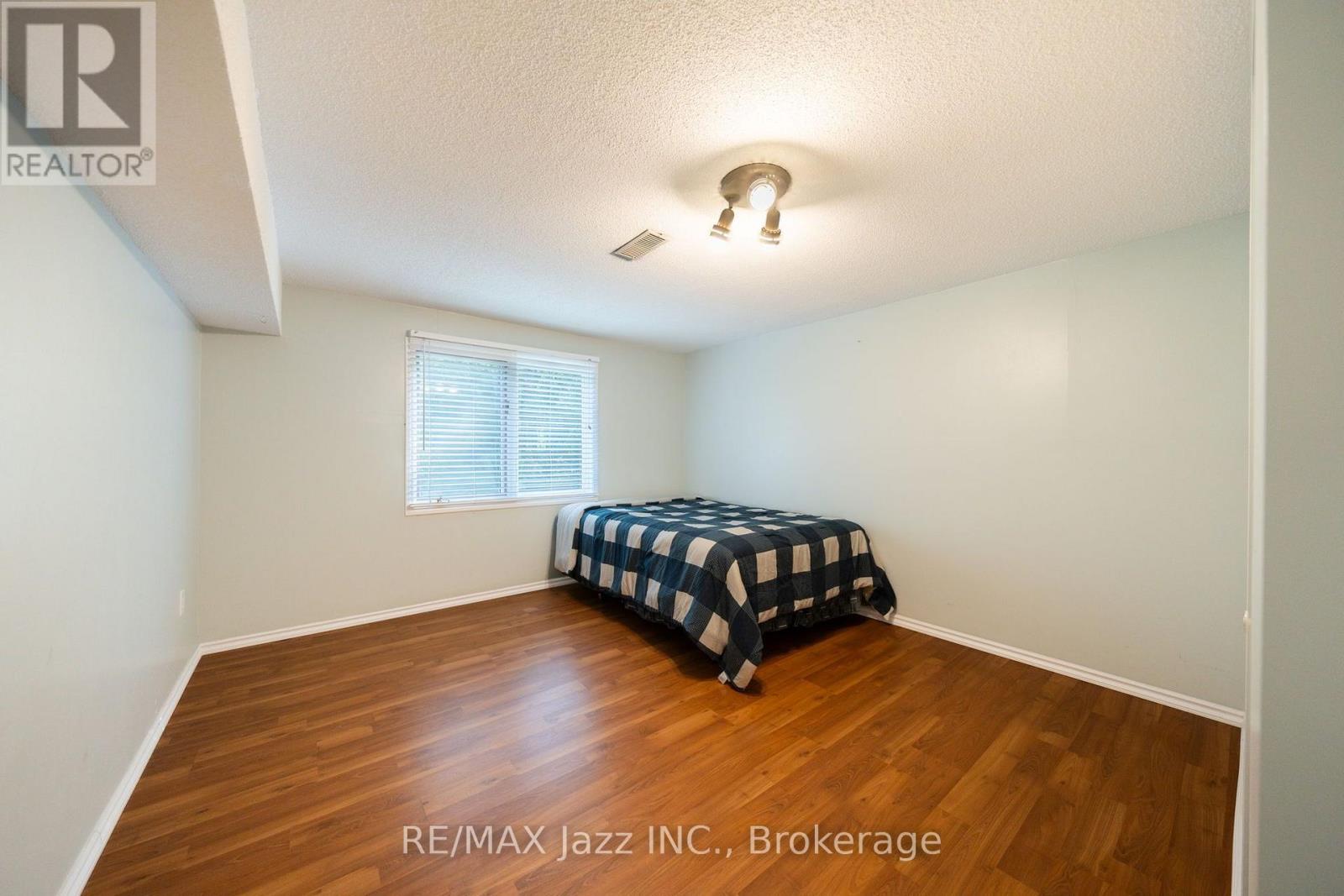 262 Athabasca Street, Oshawa, Ontario  L1H 8E4 - Photo 42 - E13665536