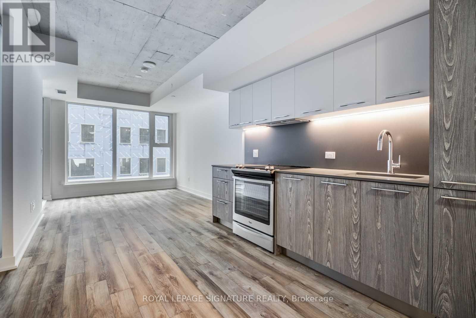 512 - 30 Baseball Place, Toronto, Ontario  M4M 0E8 - Photo 2 - E13665490