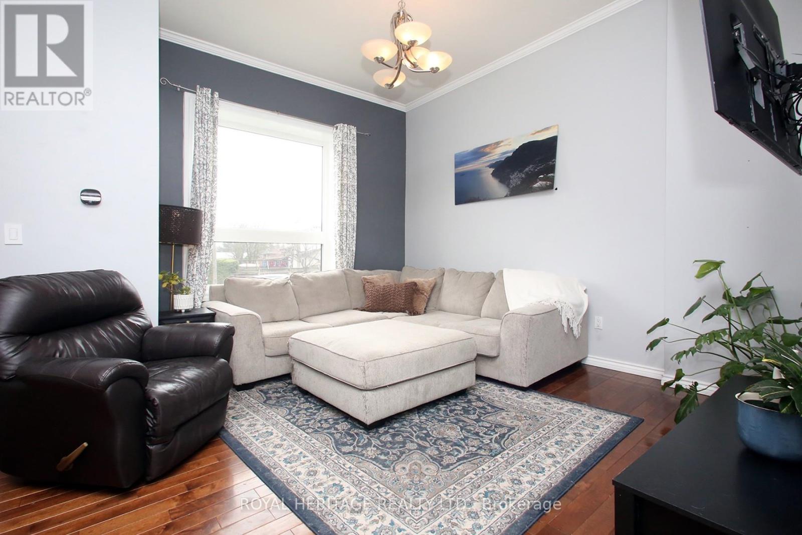 164 Kings Hill Lane, Clarington, Ontario  L1C 1R8 - Photo 4 - E13665510