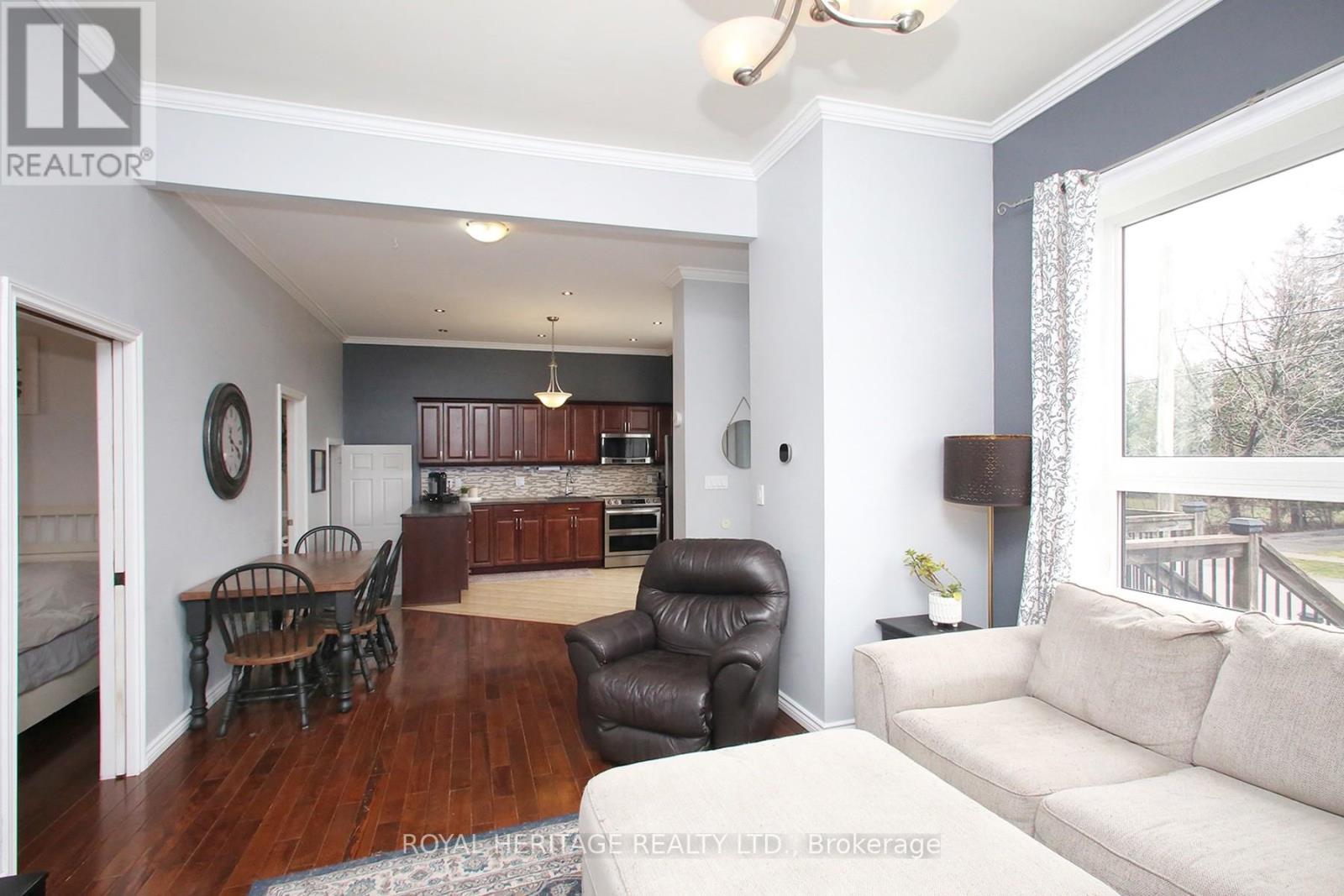 164 Kings Hill Lane, Clarington, Ontario  L1C 1R8 - Photo 5 - E13665510