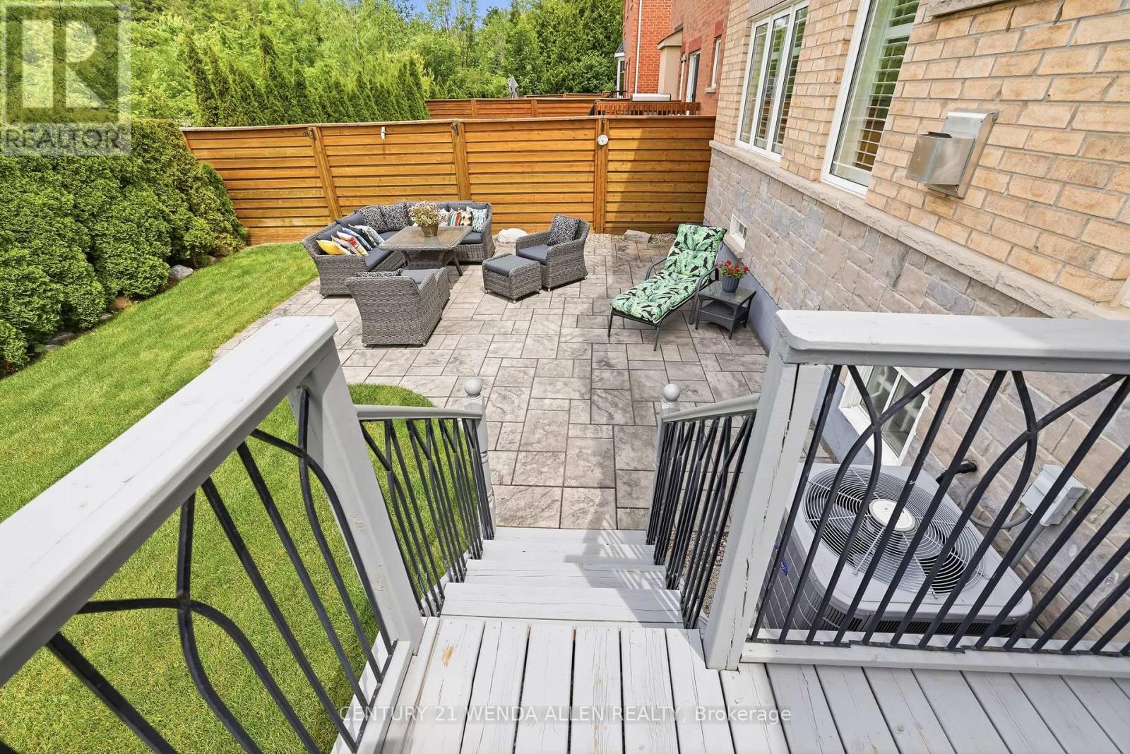 2 Rushlands Crescent, Whitby, Ontario  L1R 0M7 - Photo 31 - E13665516