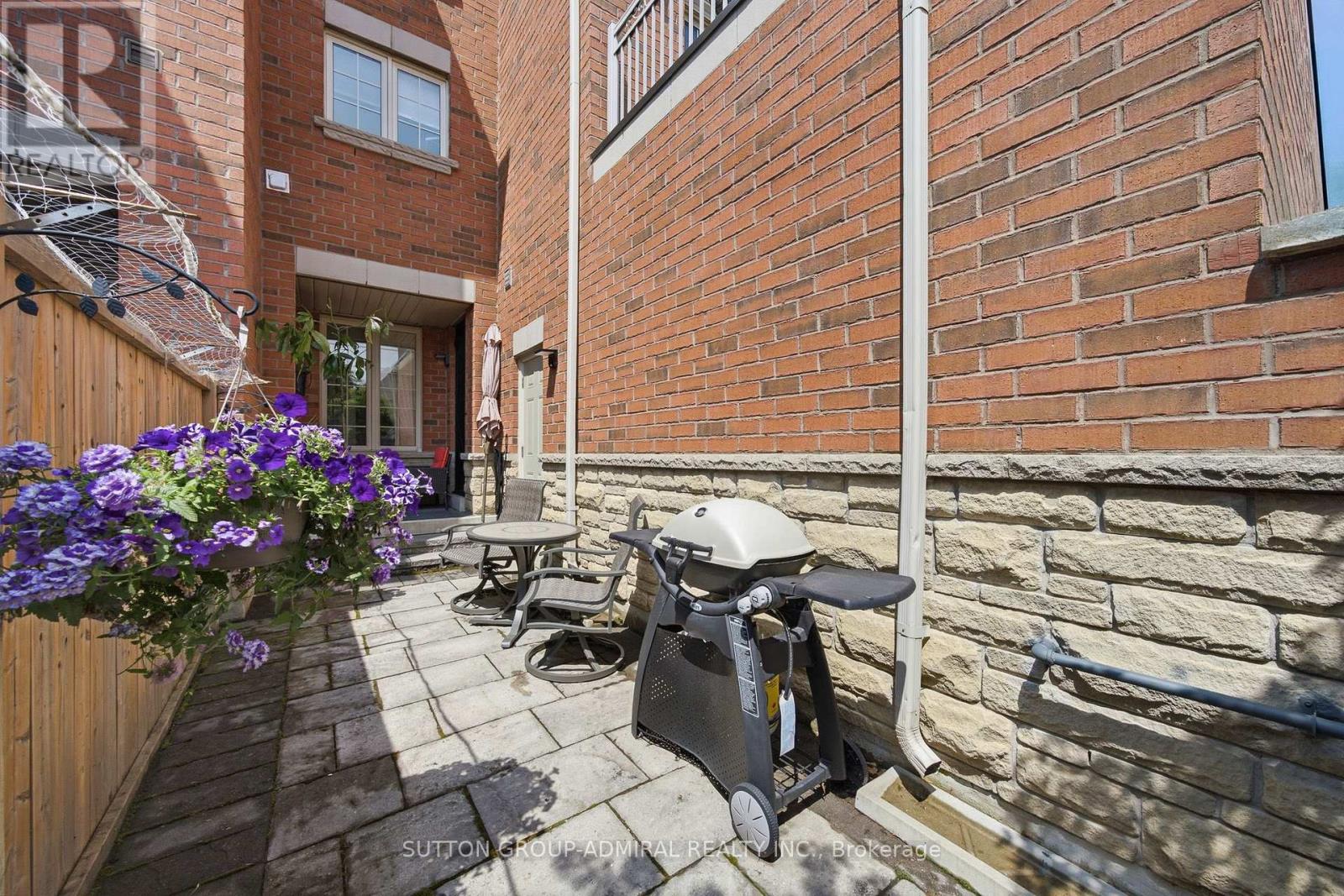 49 Poetry Drive, Vaughan, Ontario L4H 3R1 - Photo 46 - N13665462