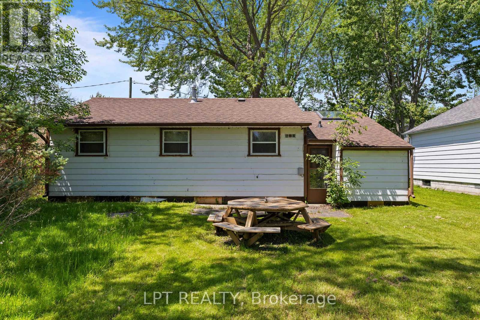 815 Paradise Drive, Georgina, Ontario  L0E 1S0 - Photo 21 - N13665512