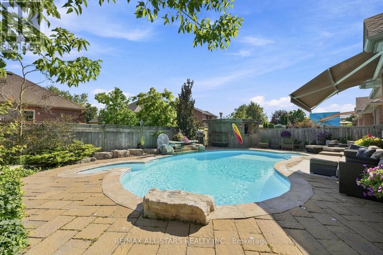 15 Ivygreen Road, Georgina, Ontario  L4P 4B7 - Photo 41 - N13665532