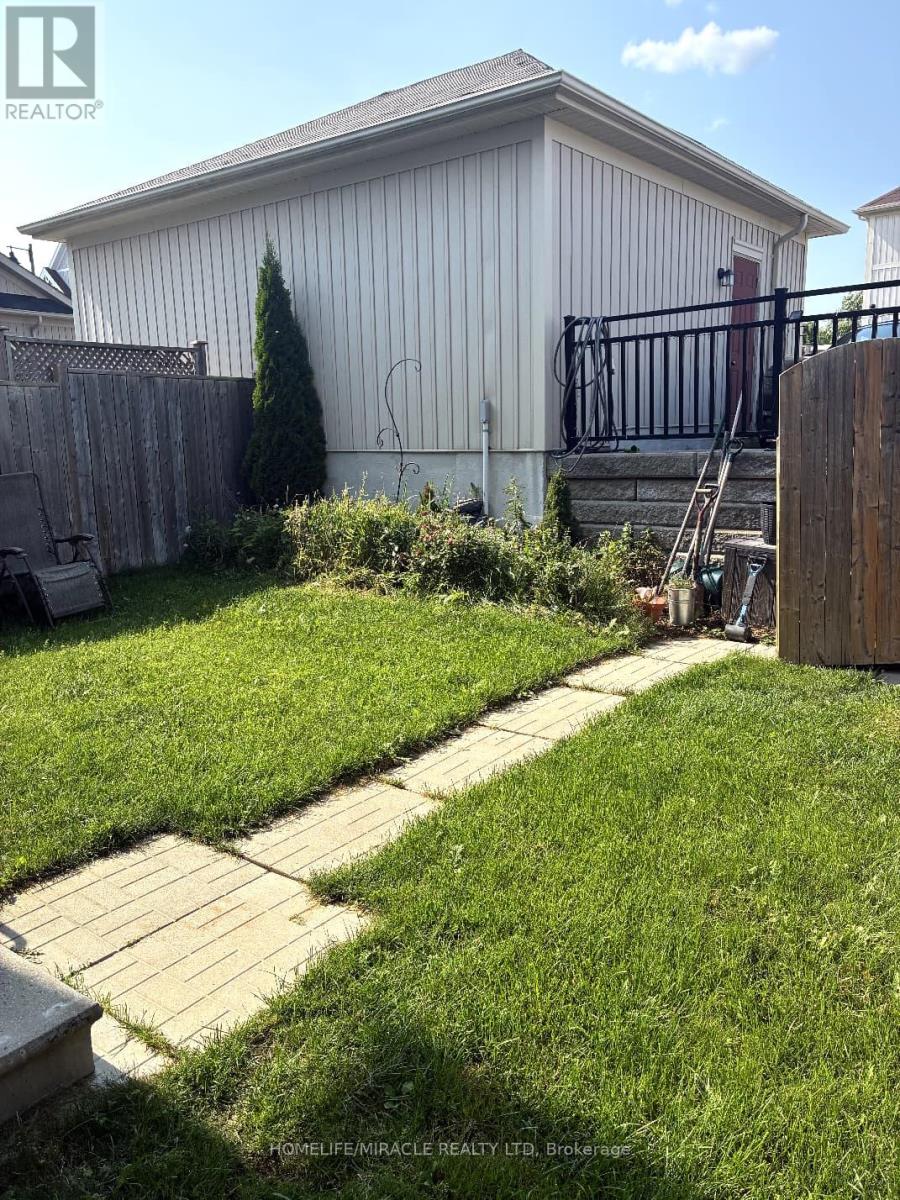 112 Mcbride Avenue, Clarington, Ontario  L1C 0J5 - Photo 35 - E13652320