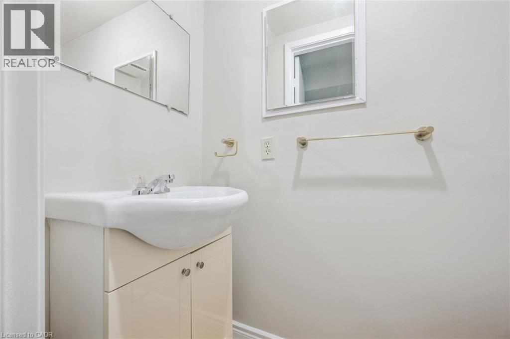 1558 Lancaster Drive Unit# 69, Oakville, Ontario  L6H 2Z4 - Photo 31 - 40853824