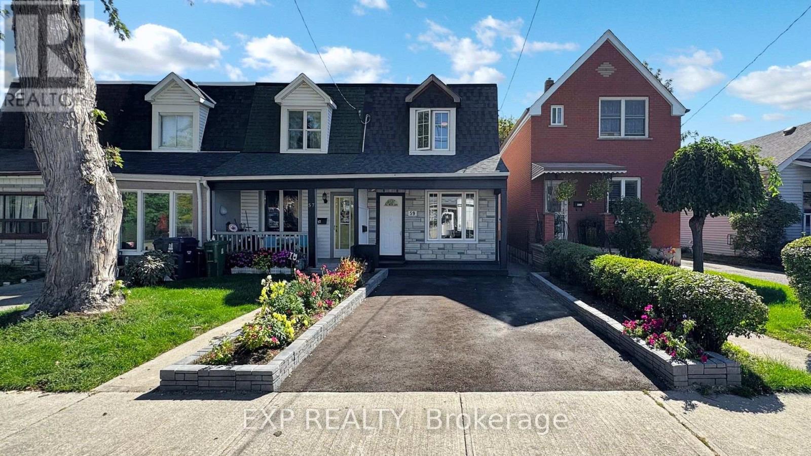 59 VANEVERY STREET, Toronto, Ontario
