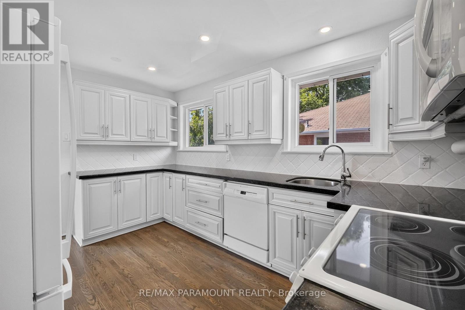 63 Argyle Crescent, Brampton, Ontario  L6T 1M9 - Photo 10 - W13665568