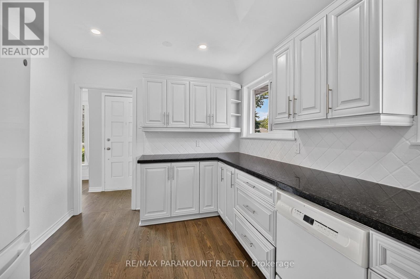 63 Argyle Crescent, Brampton, Ontario  L6T 1M9 - Photo 11 - W13665568