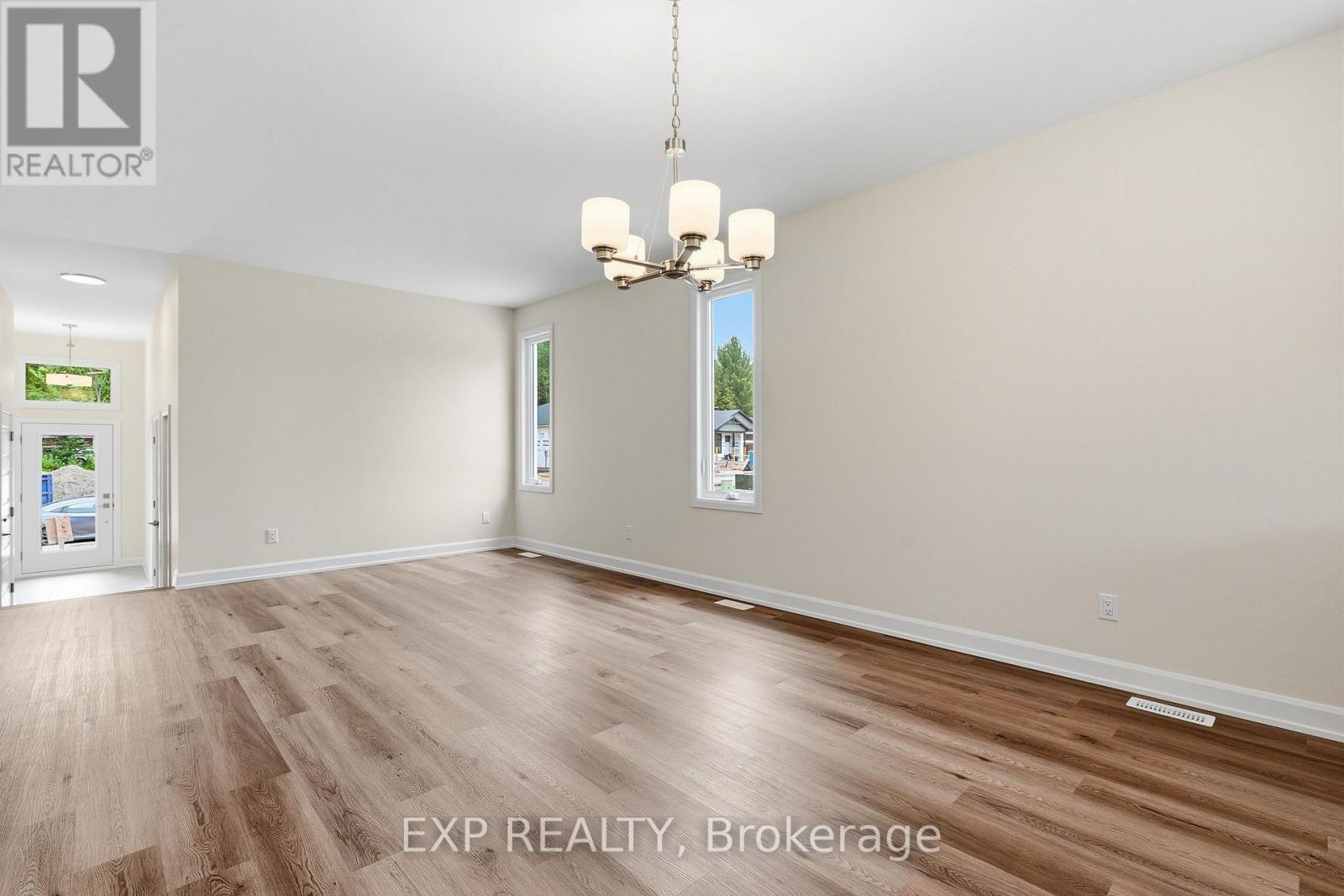 71 Hughes Circle, Casselman, Ontario  K0A 1M0 - Photo 12 - X12996228